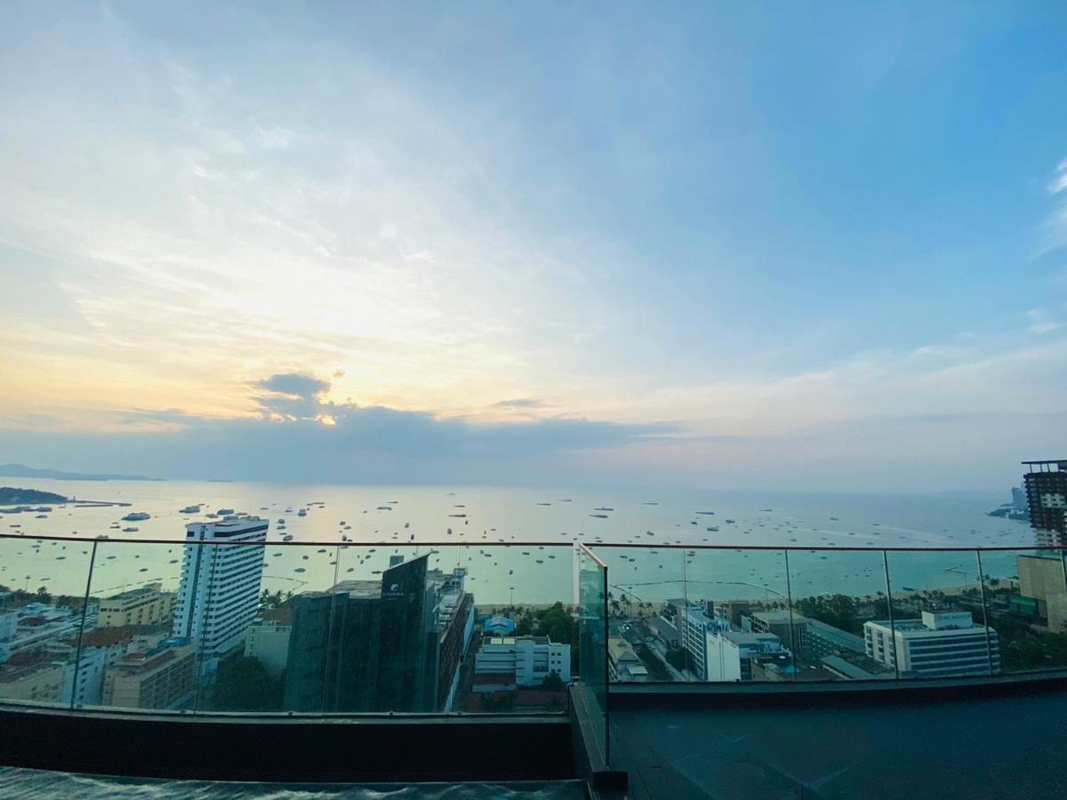 Edge Central Pattaya Vip Condo Экстерьер фото